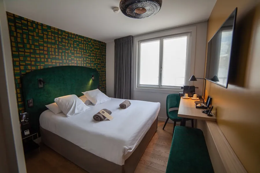 https://www.hotelkanai.com/